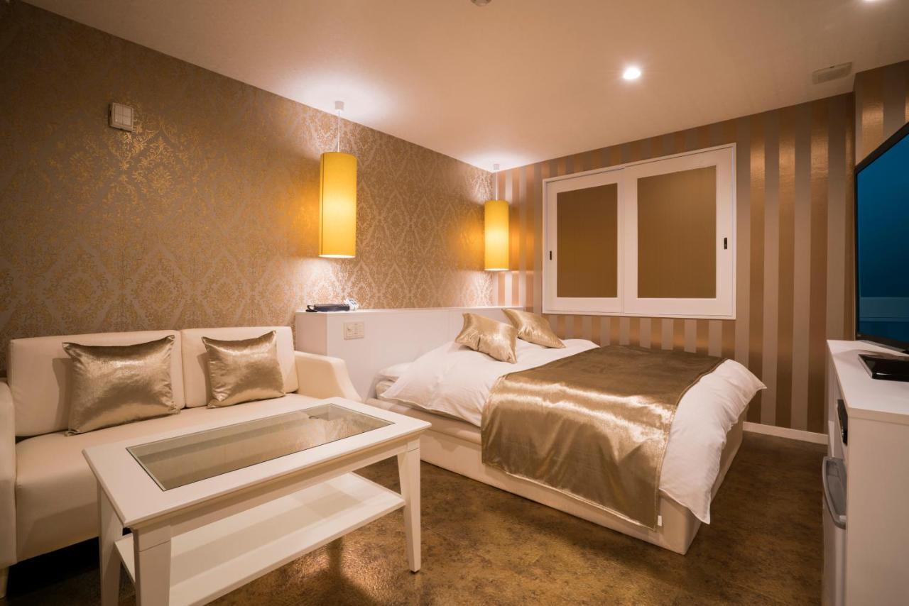Xenia Amagasaki (Adults Only) Hotel Bagian luar foto